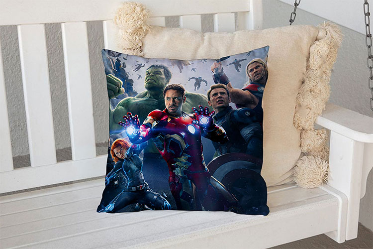 Декоративна подушка «Avengers. Team»