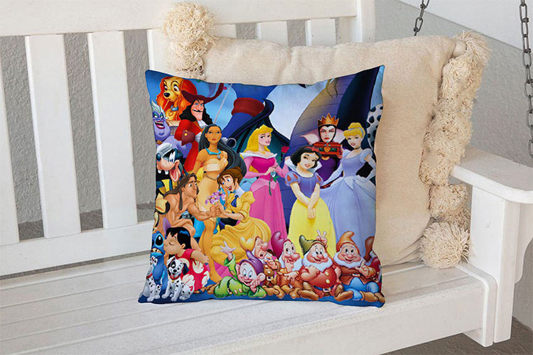 Декоративна подушка «Disney Mult 1»