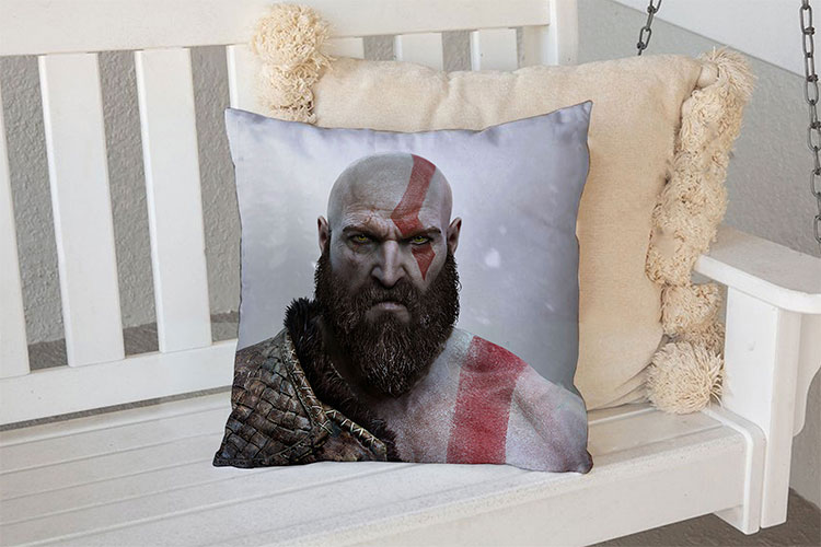 Декоративна подушка «God of War. Kratos»