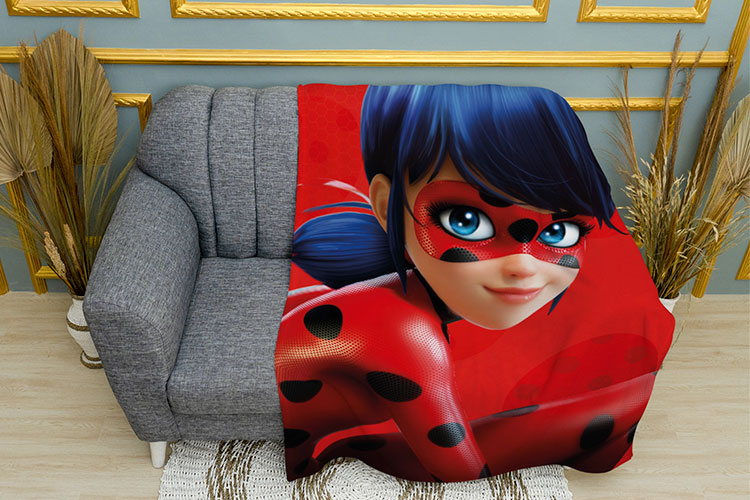 Леді-Баг-і-Супер-кіт.-Марінетт