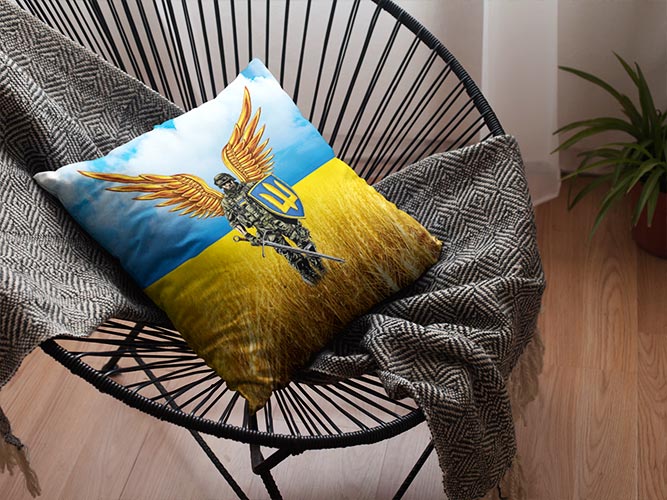 podushka-voin-svitla2