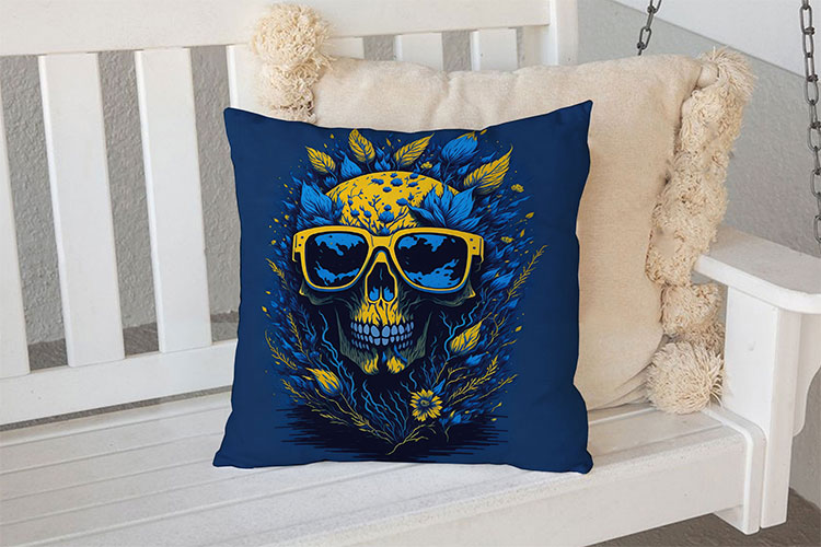 Декоративна подушка «Череп» синя