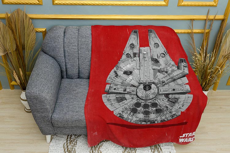 Плед «Зоряні Війни на червоному фоні. Star Wars on the red background»