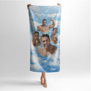 Рушник з принтом «Біллі Геррінґтон. Хмари сили. Billy Herrington. Clouds of Strength»